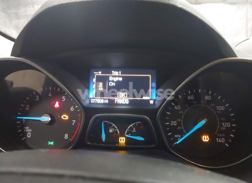 Photo 7 of 2017 Ford Escape TITANIUM (VIN 1FMCU9J9XHUB51401)