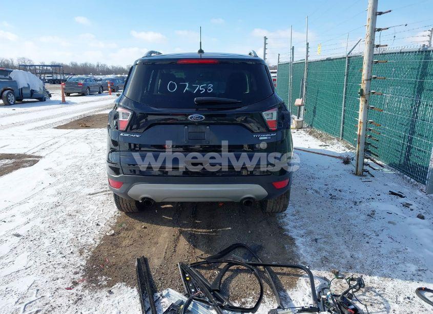 Photo 17 of 2017 Ford Escape TITANIUM (VIN 1FMCU9J9XHUD07758)