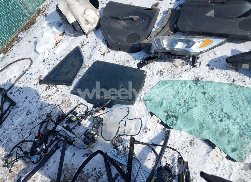 Photo 20 of 2017 Ford Escape TITANIUM (VIN 1FMCU9J9XHUD07758)