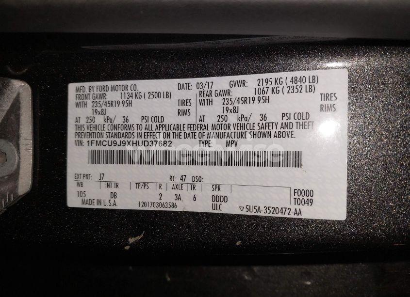 Photo 9 of 2017 Ford Escape TITANIUM (VIN 1FMCU9J9XHUD37682)