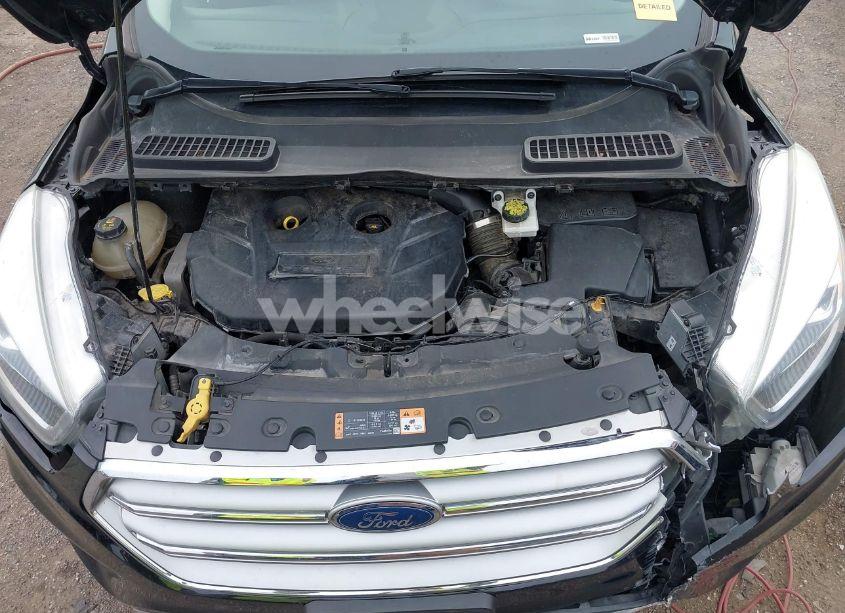 Photo 10 of 2017 Ford Escape TITANIUM (VIN 1FMCU9J9XHUD76420)