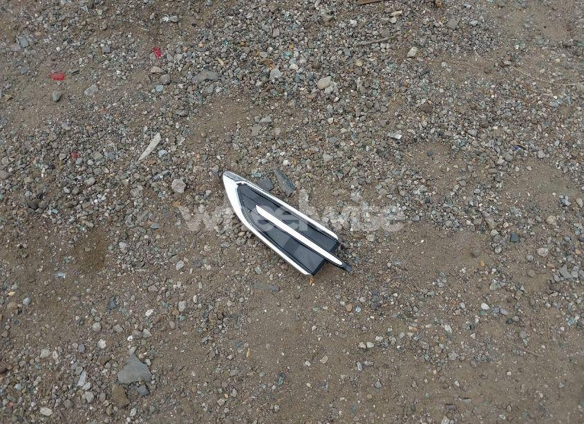 Photo 12 of 2017 Ford Escape TITANIUM (VIN 1FMCU9J9XHUD76420)