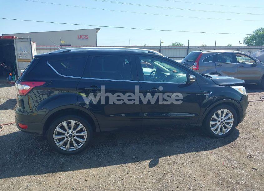 Photo 14 of 2017 Ford Escape TITANIUM (VIN 1FMCU9J9XHUD76420)