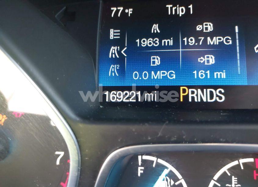 Photo 16 of 2017 Ford Escape TITANIUM (VIN 1FMCU9J9XHUD76420)