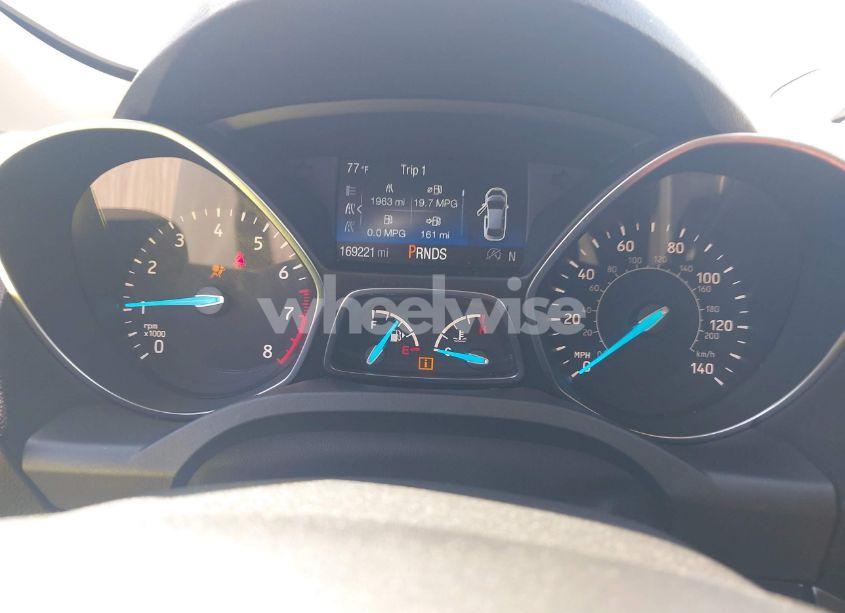 Photo 7 of 2017 Ford Escape TITANIUM (VIN 1FMCU9J9XHUD76420)