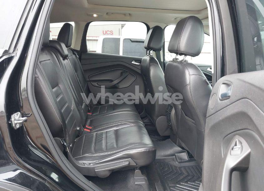 Photo 8 of 2017 Ford Escape TITANIUM (VIN 1FMCU9J9XHUD76420)