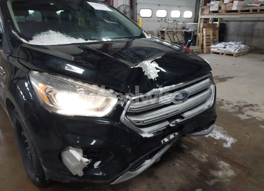 Photo 17 of 2017 Ford Escape TITANIUM (VIN 1FMCU9J9XHUE80924)