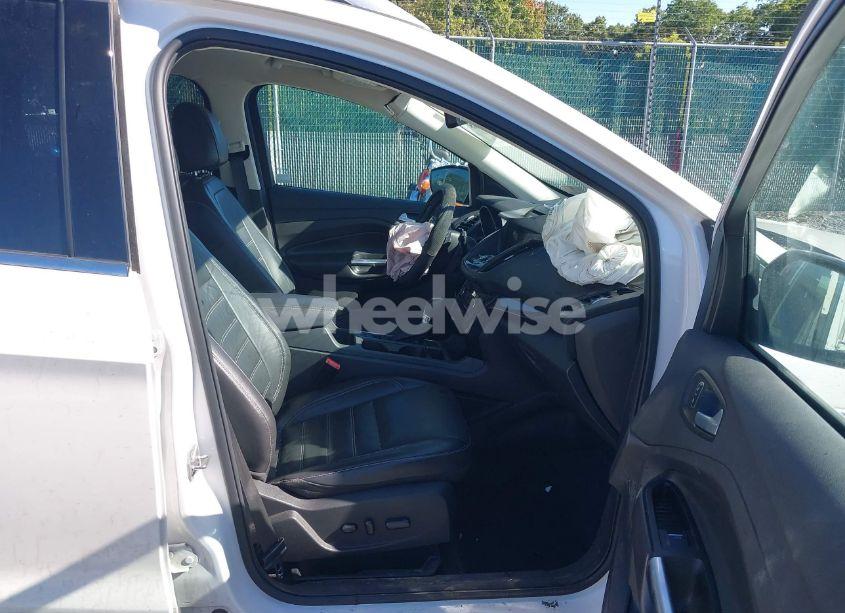 Photo 5 of 2017 Ford Escape TITANIUM (VIN 1FMCU9J9XHUE90305)