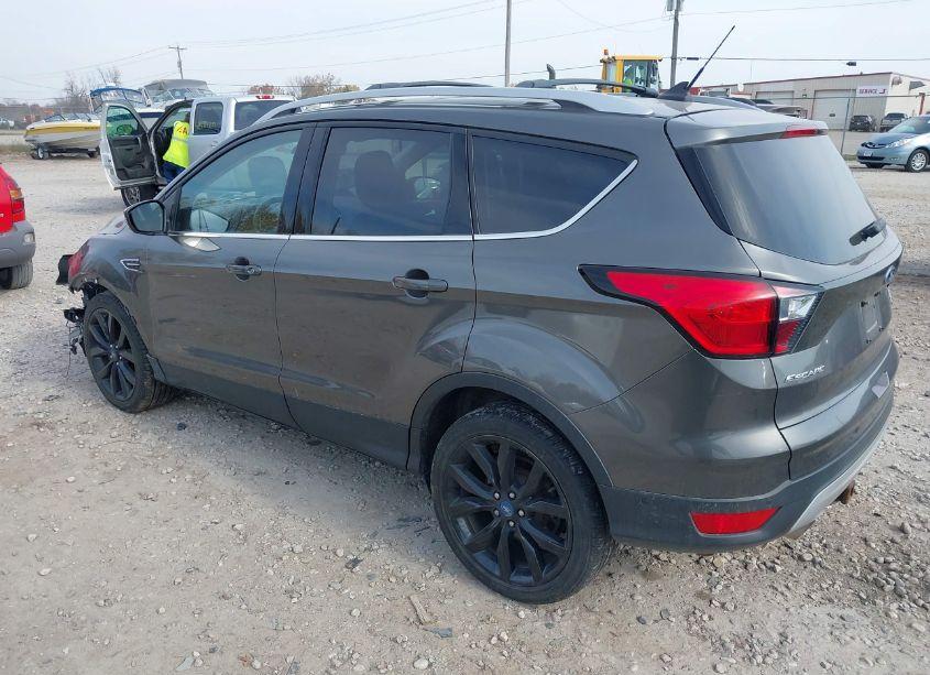 Photo 3 of 2019 Ford Escape TITANIUM (VIN 1FMCU9J9XKUA69031)