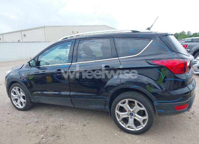 Photo 14 of 2019 Ford Escape TITANIUM (VIN 1FMCU9J9XKUB41992)
