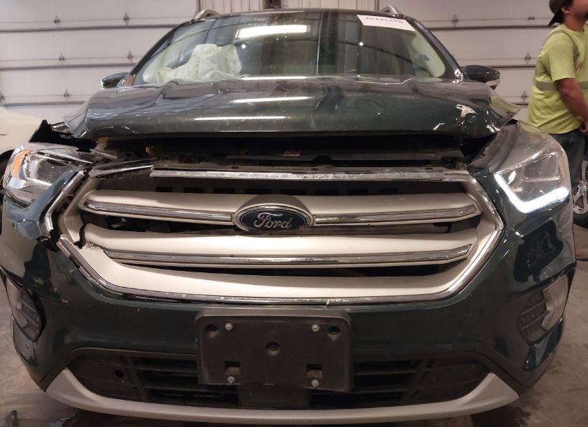 Photo 6 of 2019 Ford Escape TITANIUM (VIN 1FMCU9J9XKUB58825)