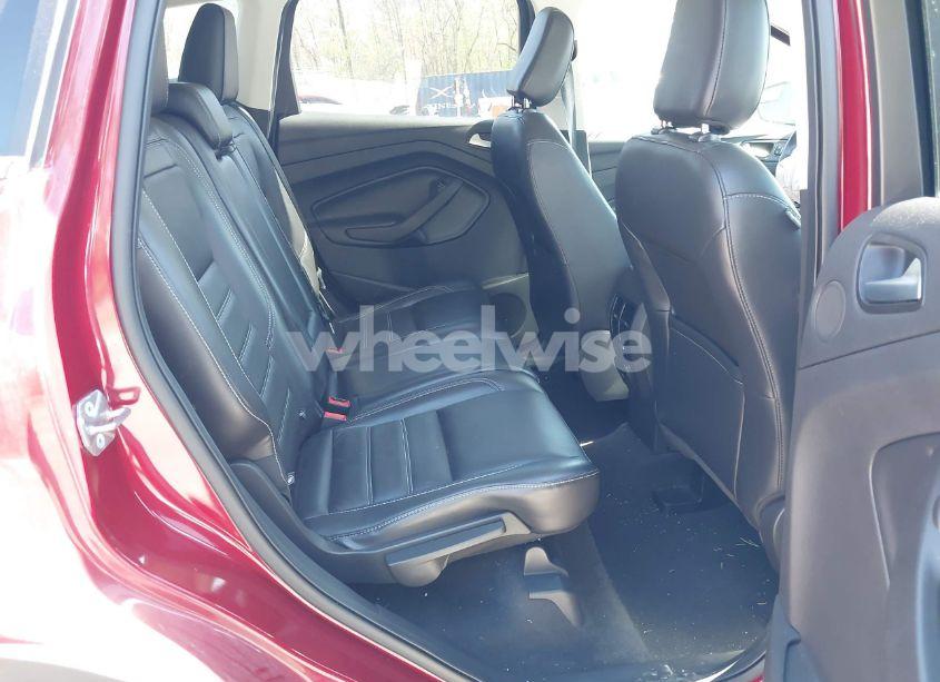 Photo 8 of 2019 Ford Escape TITANIUM (VIN 1FMCU9J9XKUC23513)