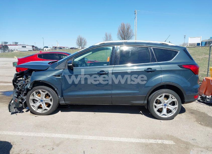 Photo 15 of 2019 Ford Escape TITANIUM (VIN 1FMCU9J9XKUC26167)