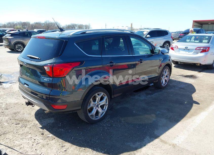 Photo 4 of 2019 Ford Escape TITANIUM (VIN 1FMCU9J9XKUC26167)