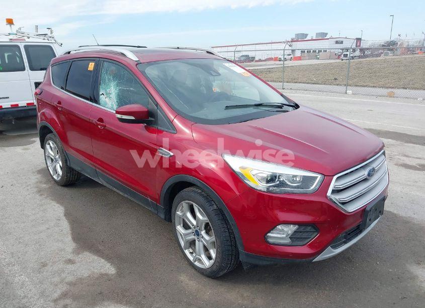 2019 Ford Escape TITANIUM (VIN 1FMCU9J9XKUC37122) main photo