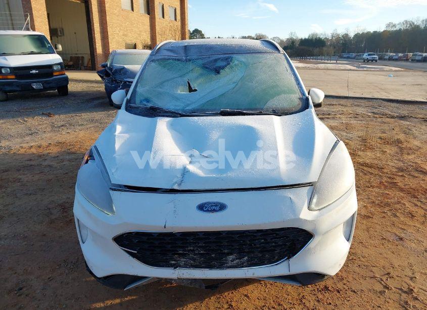 Photo 12 of 2020 Ford Escape TITANIUM (VIN 1FMCU9J9XLUA05881)