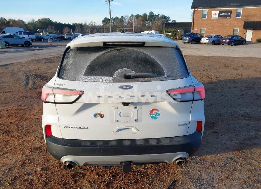Photo 16 of 2020 Ford Escape TITANIUM (VIN 1FMCU9J9XLUA05881)