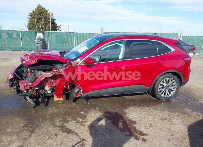 Photo 13 of 2021 Ford Escape TITANIUM (VIN 1FMCU9J9XMUA70800)