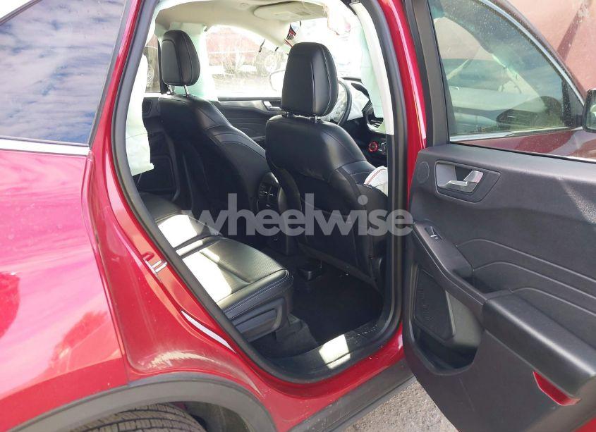 Photo 8 of 2021 Ford Escape TITANIUM (VIN 1FMCU9J9XMUA70800)