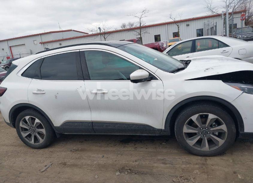 Photo 12 of 2024 Ford Escape PLATINUM (VIN 1FMCU9JA2RUA09782)