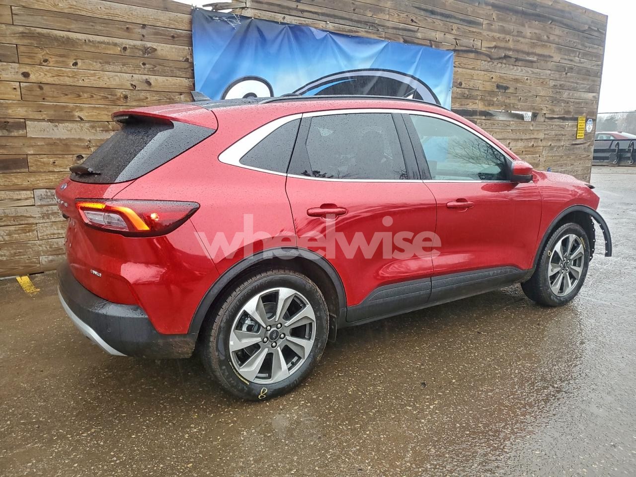 Photo 3 of 2025 FORD ESCAPE PLATINUM N/A (VIN 1FMCU9JA2SUB45612)