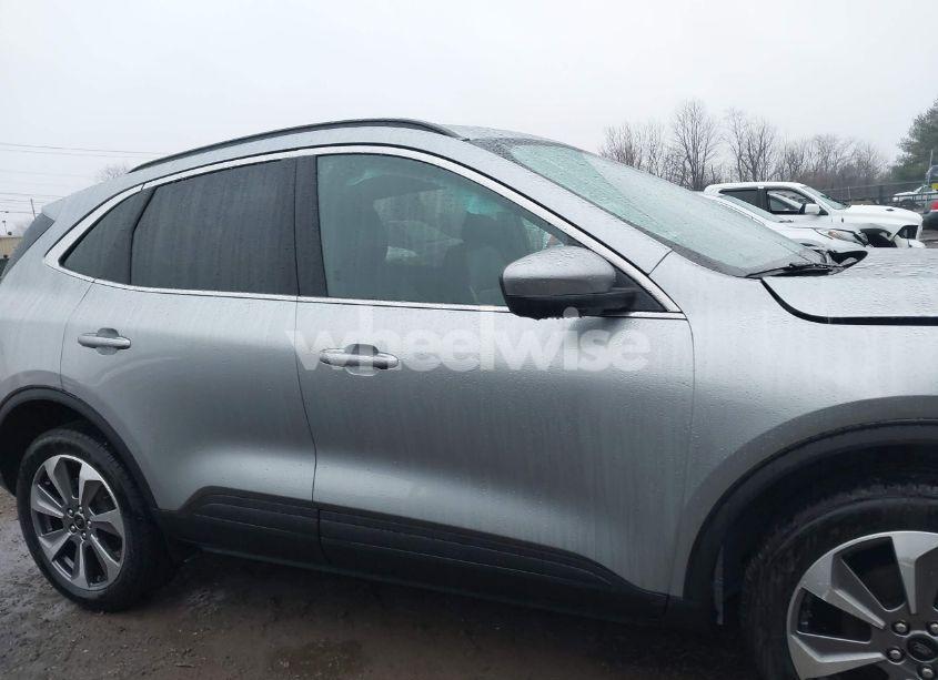 Photo 13 of 2023 Ford Escape PLATINUM (VIN 1FMCU9JA4PUB43819)