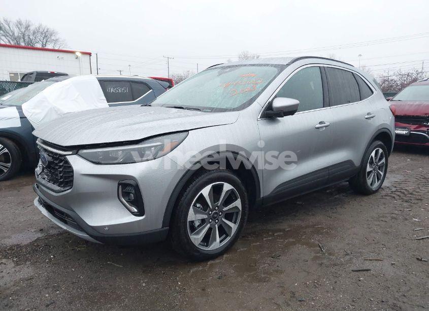 Photo 2 of 2023 Ford Escape PLATINUM (VIN 1FMCU9JA4PUB43819)