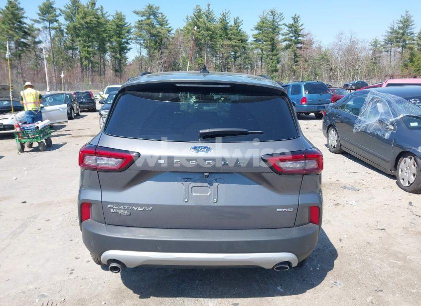 Photo 16 of 2024 Ford Escape PLATINUM (VIN 1FMCU9JA5RUA93063)