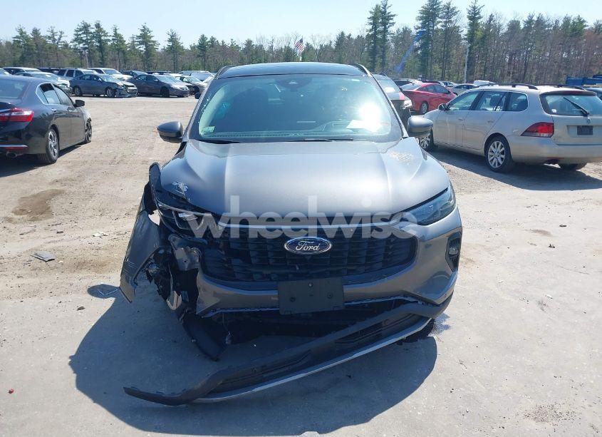 Photo 6 of 2024 Ford Escape PLATINUM (VIN 1FMCU9JA5RUA93063)