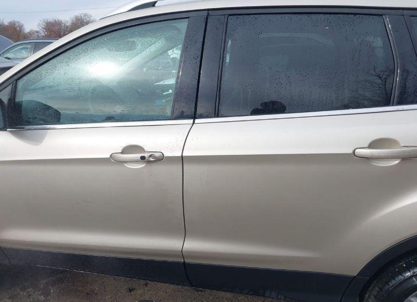 Photo 15 of 2017 Ford Escape TITANIUM (VIN 1FMCU9JD1HUB65188)