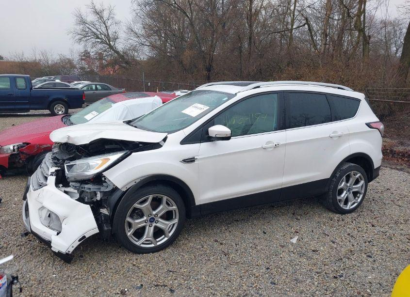 Photo 15 of 2017 Ford Escape TITANIUM (VIN 1FMCU9JD1HUD07944)