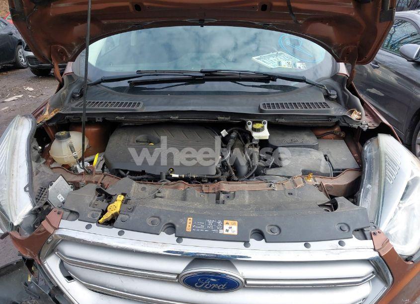 Photo 10 of 2017 Ford Escape TITANIUM (VIN 1FMCU9JD2HUA00136)