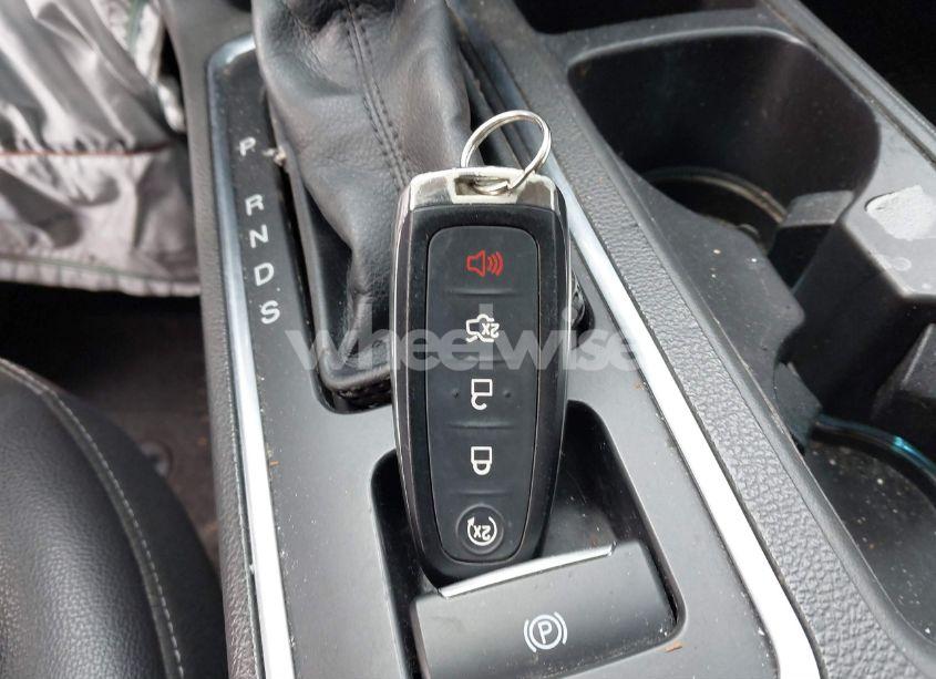 Photo 11 of 2017 Ford Escape TITANIUM (VIN 1FMCU9JD2HUA00136)