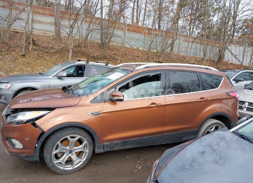 Photo 15 of 2017 Ford Escape TITANIUM (VIN 1FMCU9JD2HUA00136)