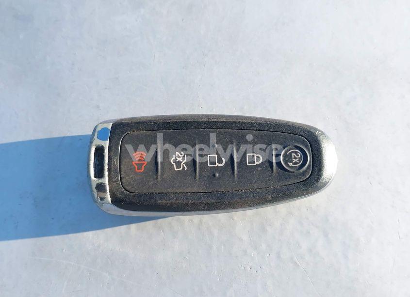 Photo 11 of 2017 Ford Escape TITANIUM (VIN 1FMCU9JD2HUC75361)