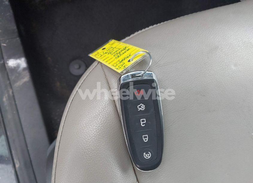 Photo 11 of 2017 Ford Escape TITANIUM (VIN 1FMCU9JD2HUC83508)