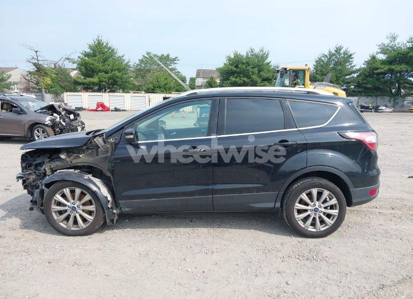 Photo 14 of 2017 Ford Escape TITANIUM (VIN 1FMCU9JD3HUC82237)