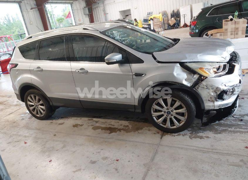 Photo 13 of 2017 Ford Escape TITANIUM (VIN 1FMCU9JD3HUD37432)