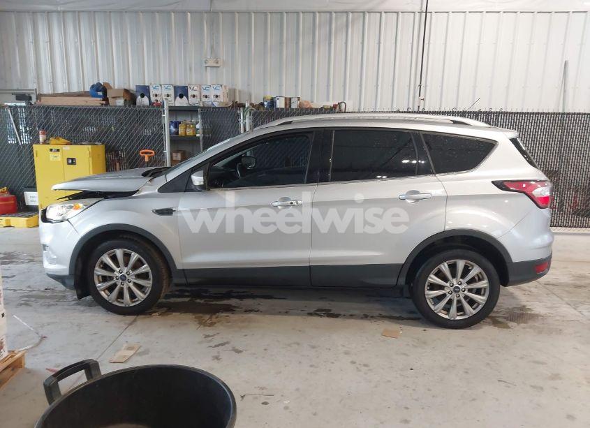 Photo 14 of 2017 Ford Escape TITANIUM (VIN 1FMCU9JD3HUD37432)