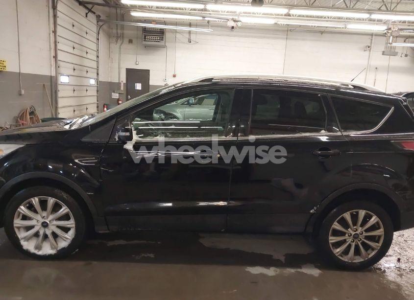 Photo 14 of 2017 Ford Escape TITANIUM (VIN 1FMCU9JD4HUA30805)