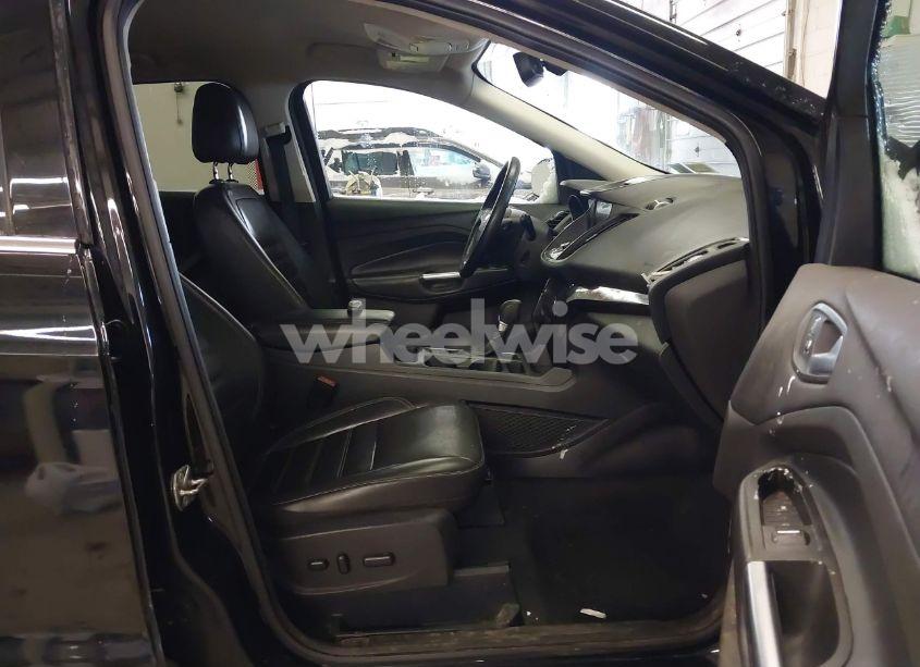 Photo 5 of 2017 Ford Escape TITANIUM (VIN 1FMCU9JD4HUA30805)