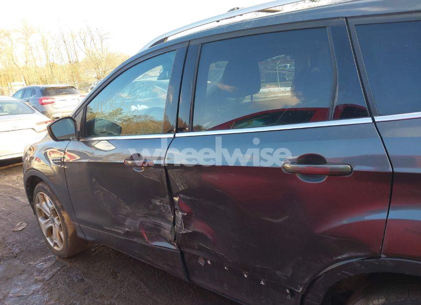 Photo 14 of 2017 Ford Escape TITANIUM (VIN 1FMCU9JD5HUA07453)