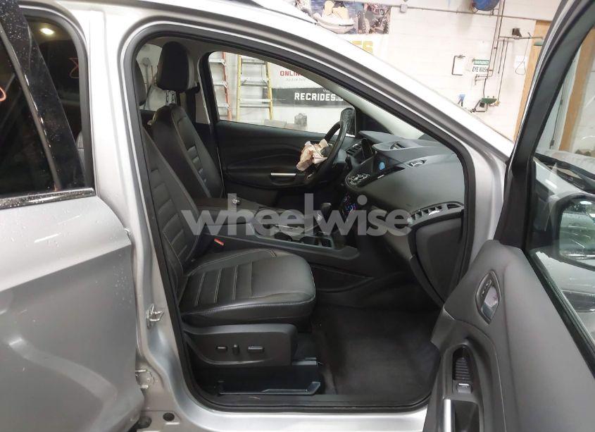 Photo 5 of 2017 Ford Escape TITANIUM (VIN 1FMCU9JD5HUB48233)