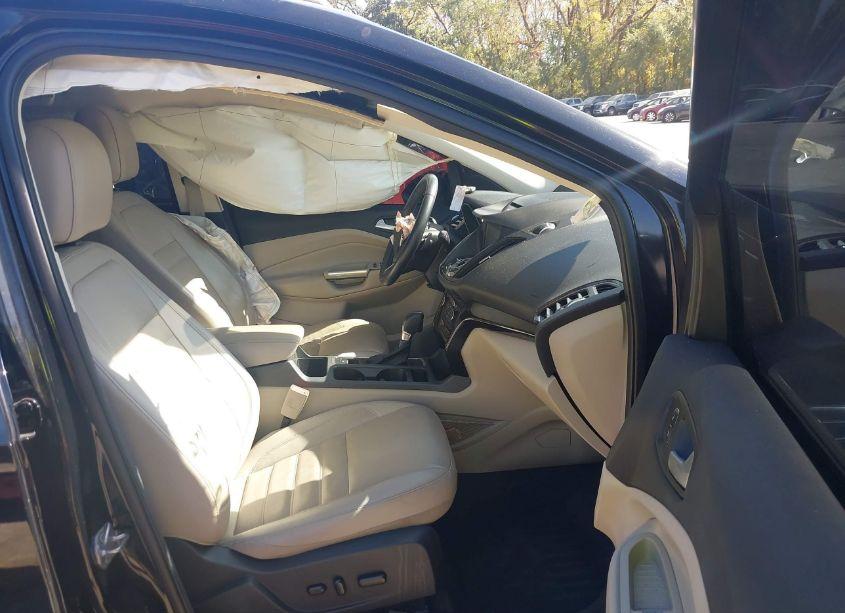 Photo 5 of 2017 Ford Escape TITANIUM (VIN 1FMCU9JD5HUB55733)