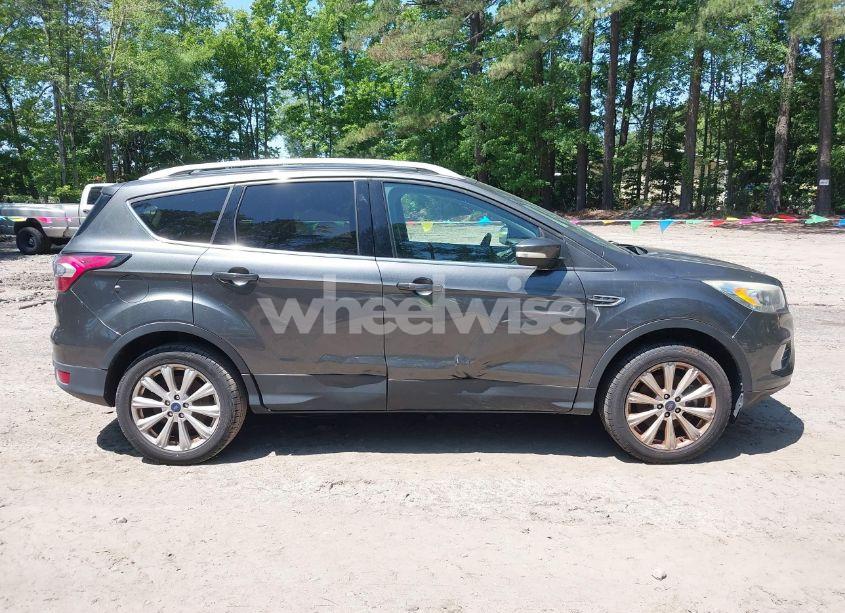 Photo 13 of 2017 Ford Escape TITANIUM (VIN 1FMCU9JD5HUD71601)