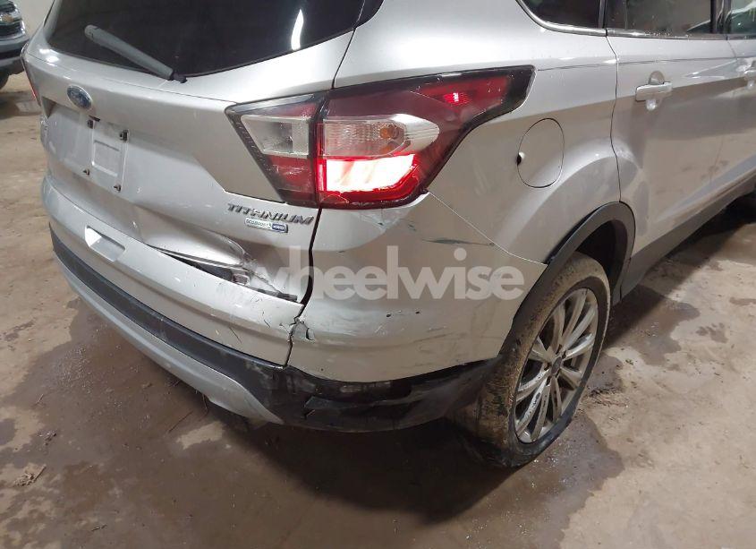 Photo 6 of 2017 Ford Escape TITANIUM (VIN 1FMCU9JD6HUA12371)