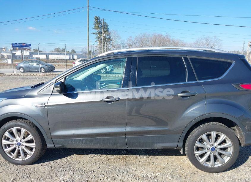 Photo 14 of 2017 Ford Escape TITANIUM (VIN 1FMCU9JD6HUA78340)