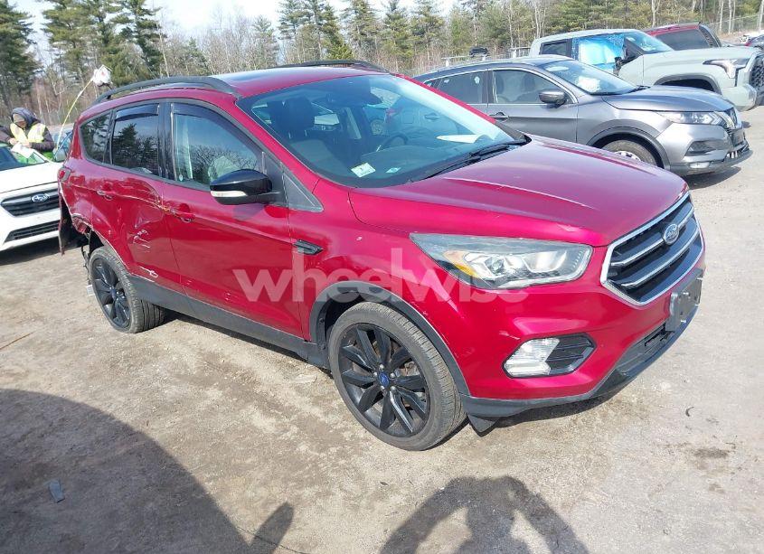 2017 Ford Escape TITANIUM (VIN 1FMCU9JD6HUA98037) main photo
