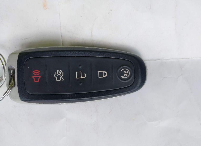 Photo 11 of 2017 Ford Escape TITANIUM (VIN 1FMCU9JD7HUD32878)