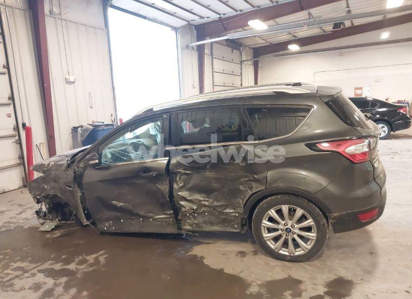 Photo 15 of 2017 Ford Escape TITANIUM (VIN 1FMCU9JD7HUE46427)